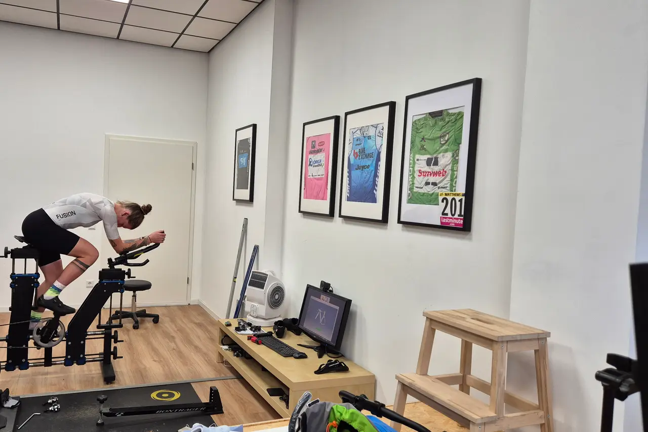 Fit session at CycleFit Europe — step one of a Kú build